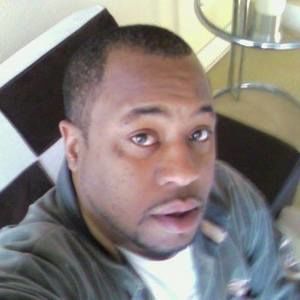 Meet your Posher, Derrick